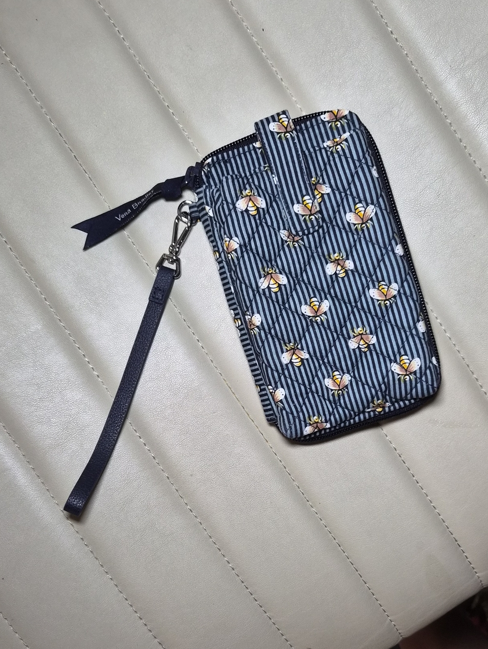 Vera Bradley Navy Bee Print Wristlet Phone Case Striped Wallet